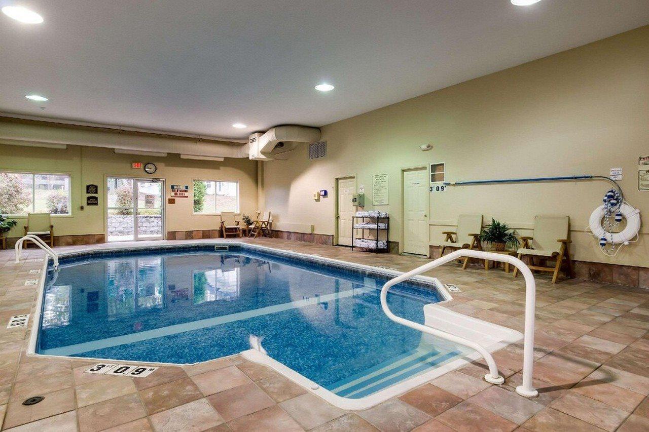 Towneplace Suites By Marriott Hadley Amherst Εξωτερικό φωτογραφία