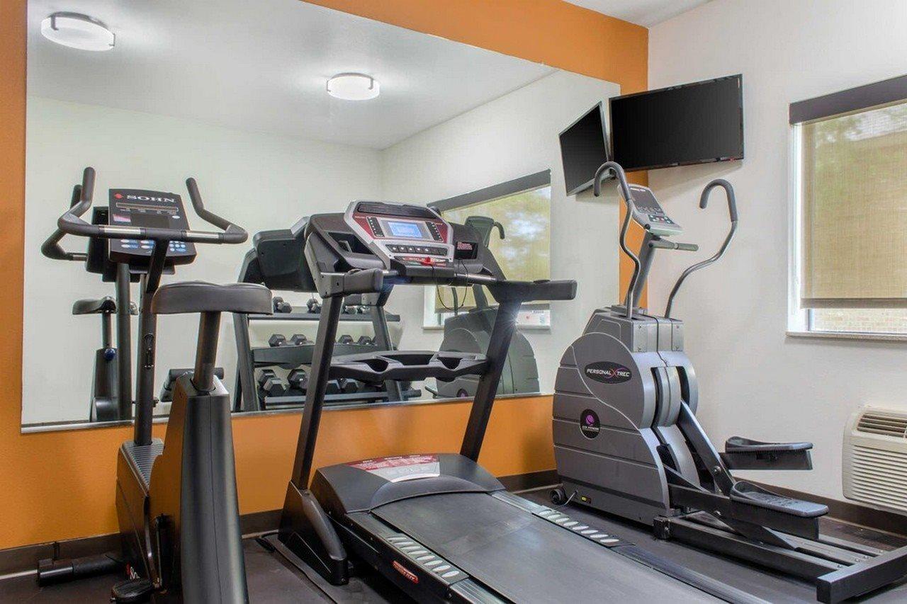 Towneplace Suites By Marriott Hadley Amherst Εξωτερικό φωτογραφία
