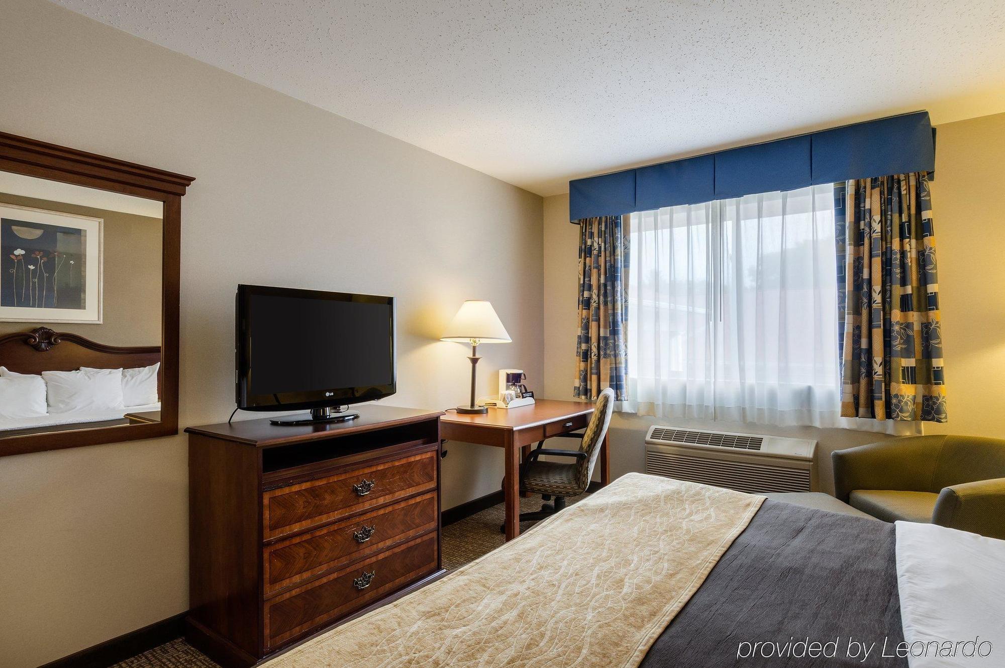 Towneplace Suites By Marriott Hadley Amherst Εξωτερικό φωτογραφία