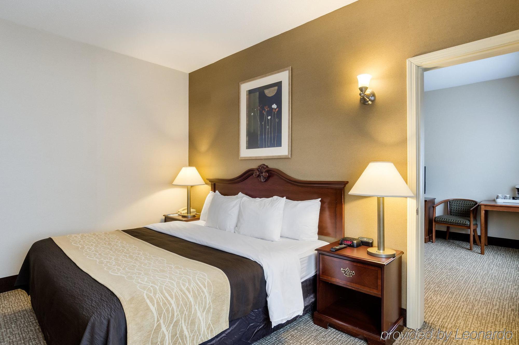 Towneplace Suites By Marriott Hadley Amherst Εξωτερικό φωτογραφία