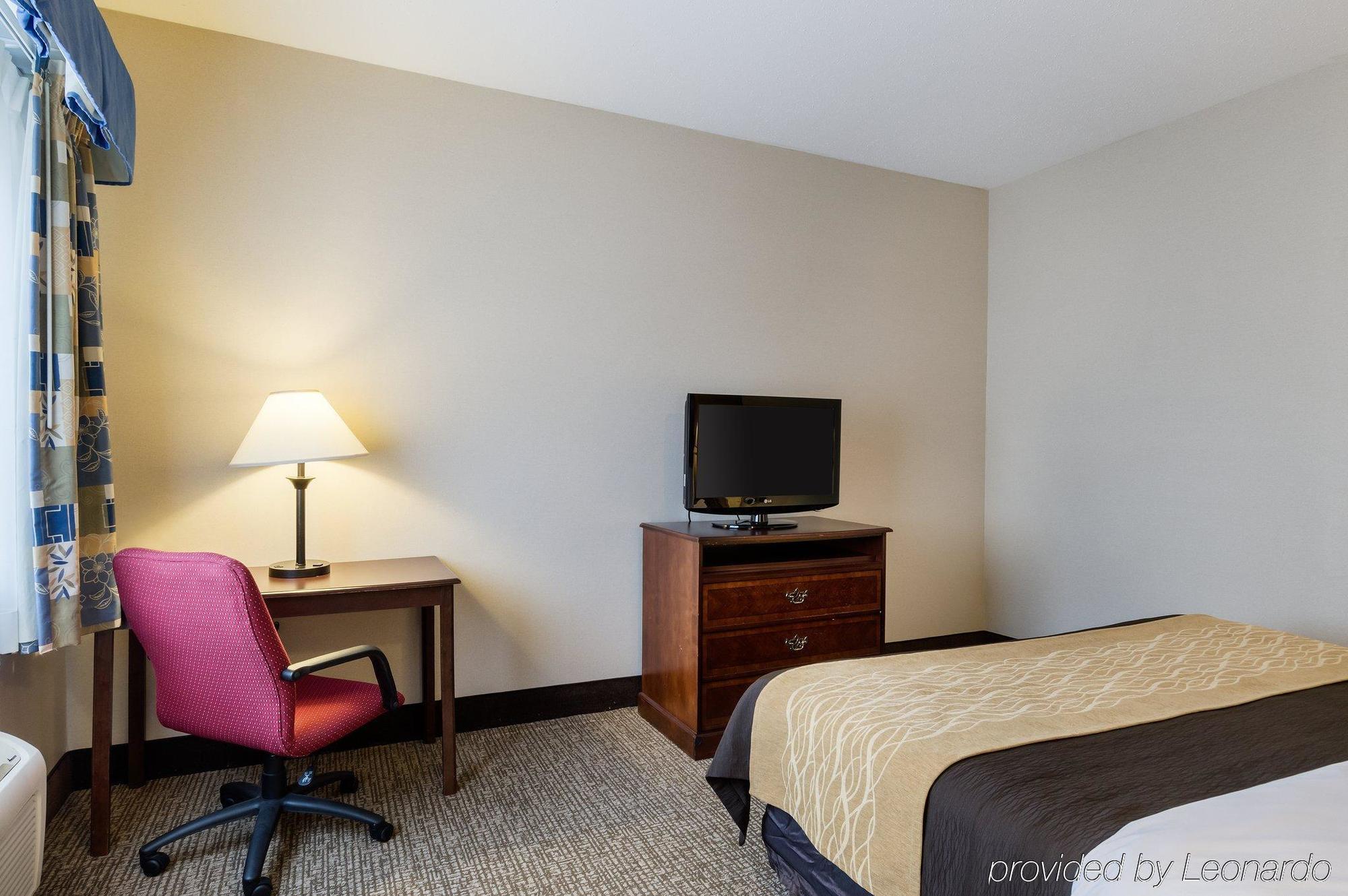 Towneplace Suites By Marriott Hadley Amherst Εξωτερικό φωτογραφία