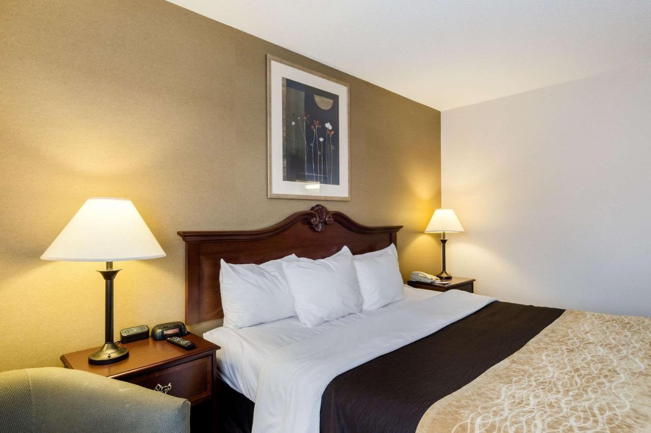 Towneplace Suites By Marriott Hadley Amherst Εξωτερικό φωτογραφία