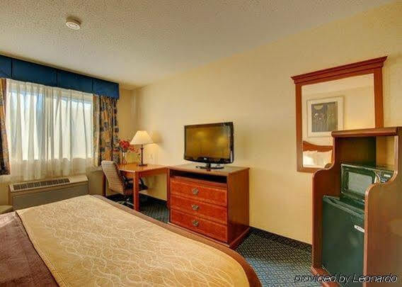 Towneplace Suites By Marriott Hadley Amherst Εξωτερικό φωτογραφία